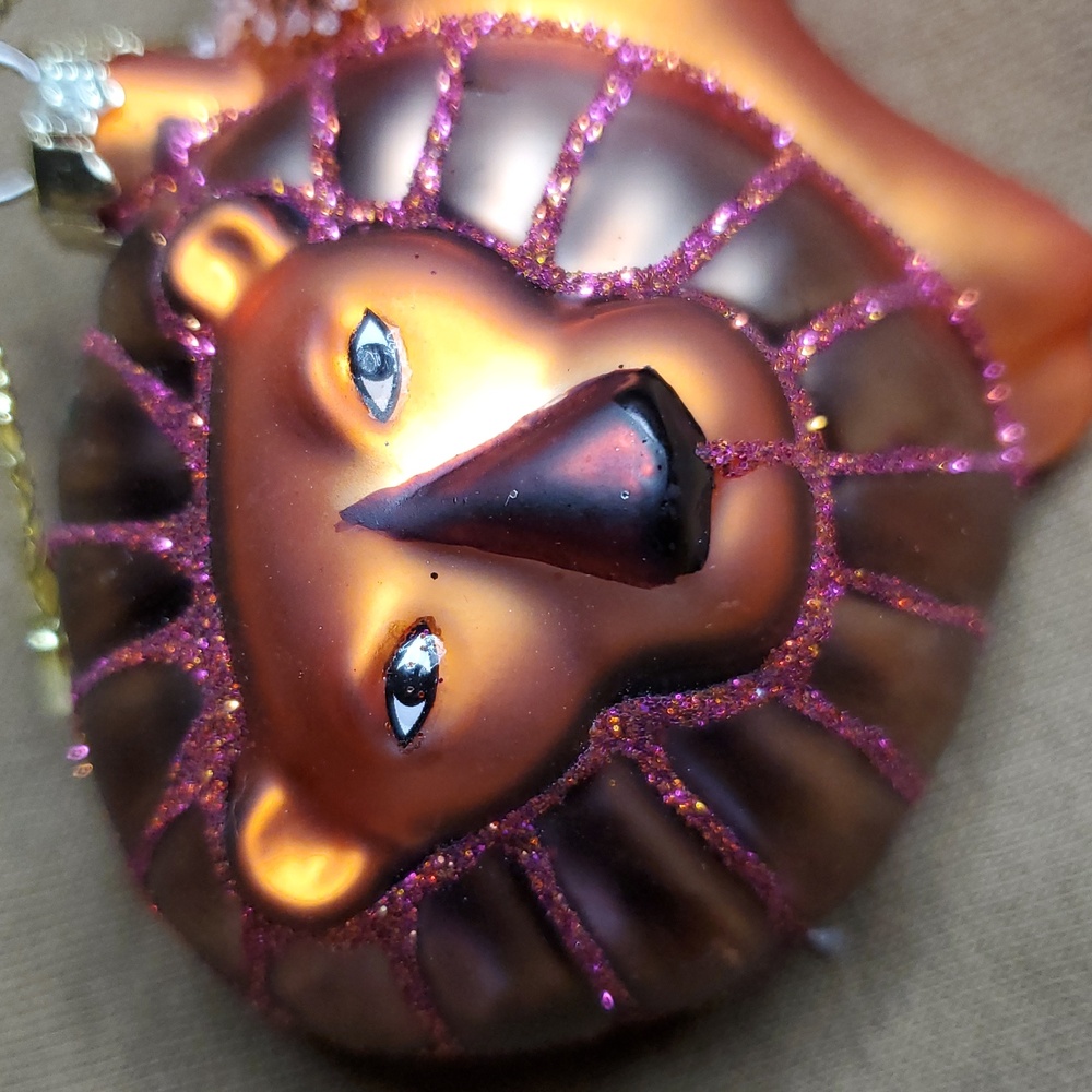 Lion Christmas Ornament - Picture 3 of 5
